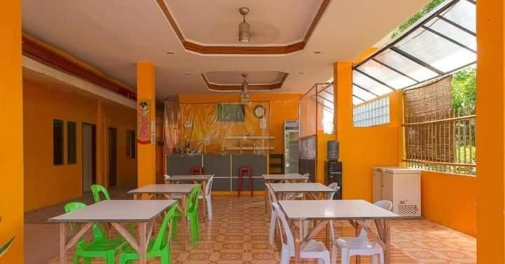 Jessa'S 5 Guests House Hotel Moalboal Exterior foto